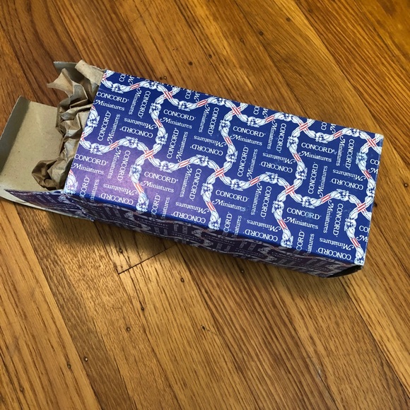 Miniature Sofa - Picture 14 of 15